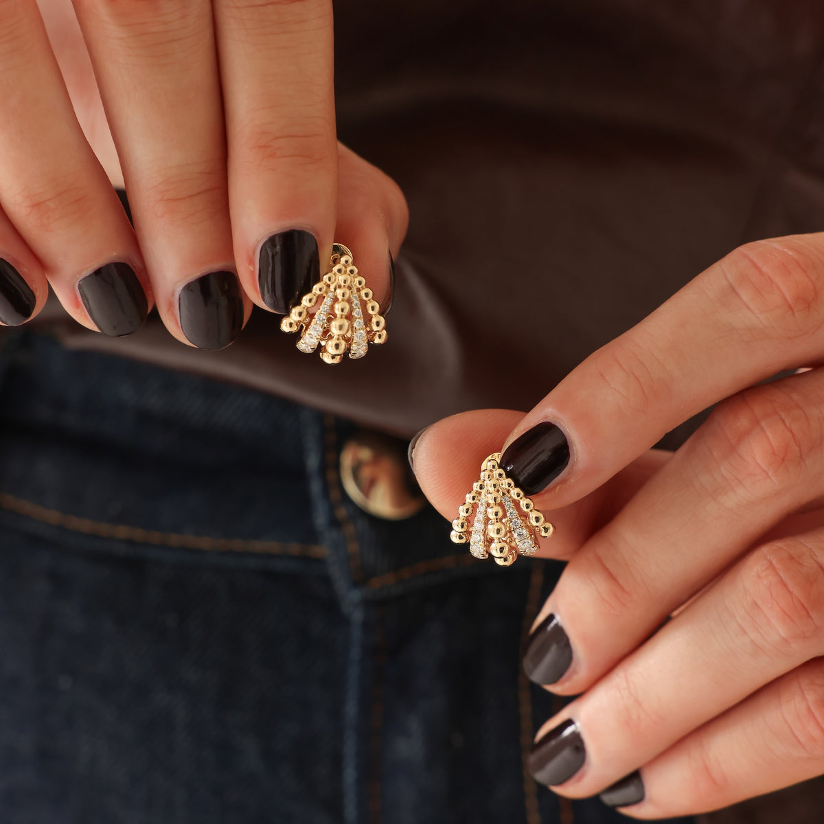 White Gold-3^Diamond Huggie Earrings: DRD 2025 6 Day Earring Advent Calendar in White Gold