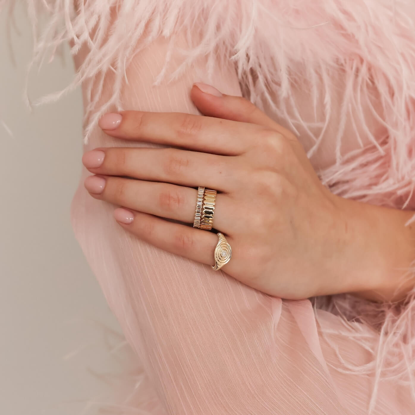 Yellow Gold^2-Gold Bands: Melody Eden Vertical Gold Bar Ring in Yellow Gold