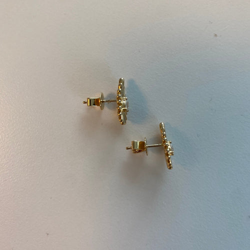 Gold Pear Shape Diamond Studs