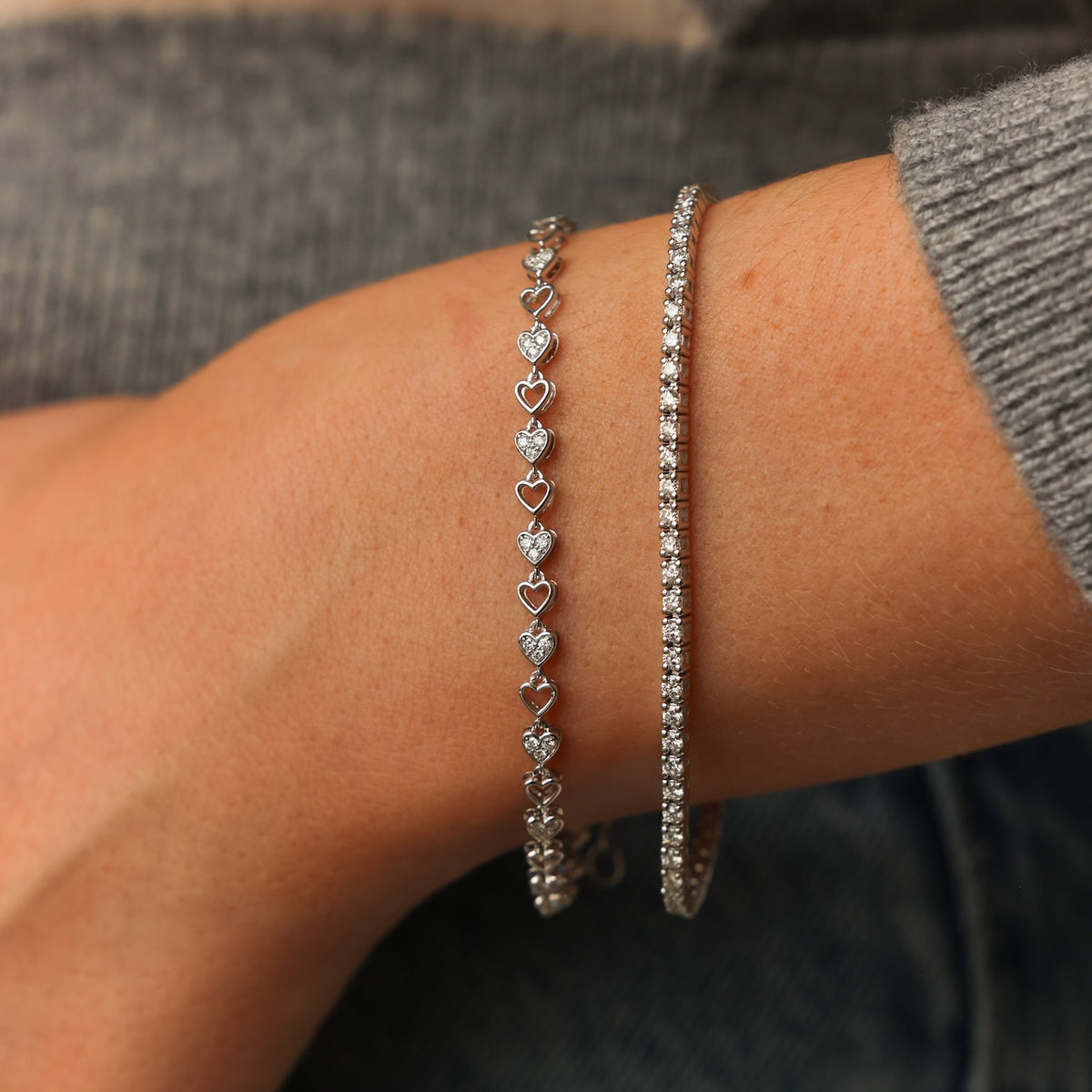 White Gold-3^DRD Heart Link Tennis Bracelet in White Gold