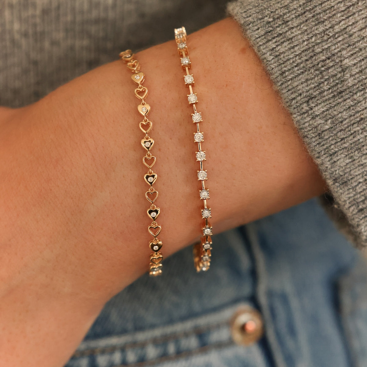 Yellow Gold-2^DRD Heart Tennis Bracelet in Yellow Gold