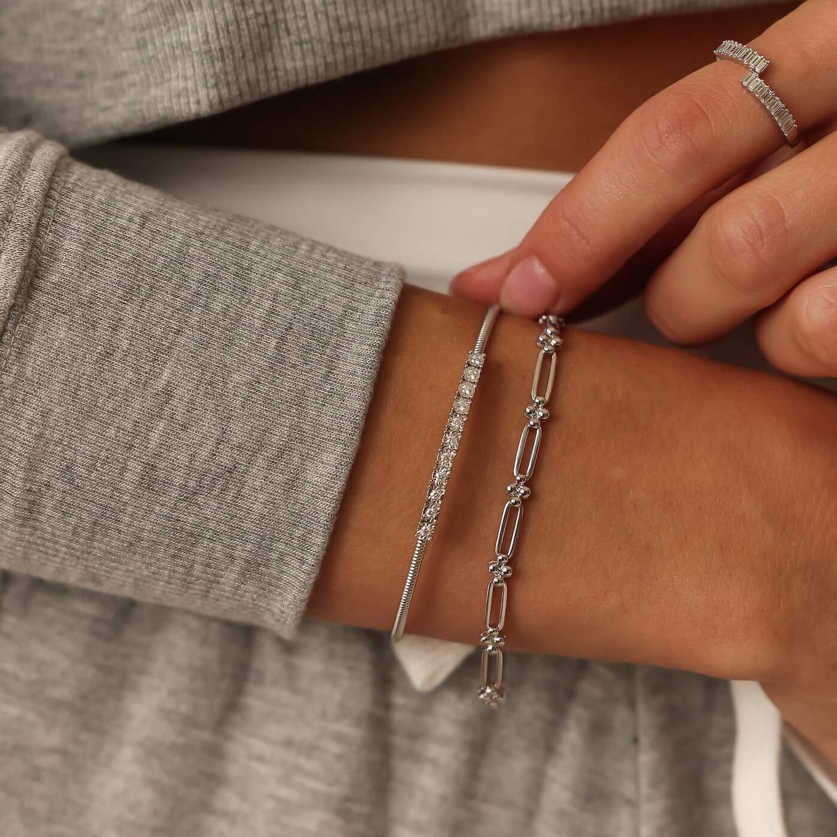 White Gold-3^Diamond Station Bracelets: Poppy Rae Pebbled Link Bracelet in White Gold