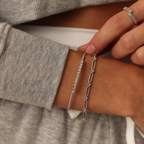 White Gold-3^Diamond Station Bracelets: Poppy Rae Pebbled Link Bracelet in White Gold
