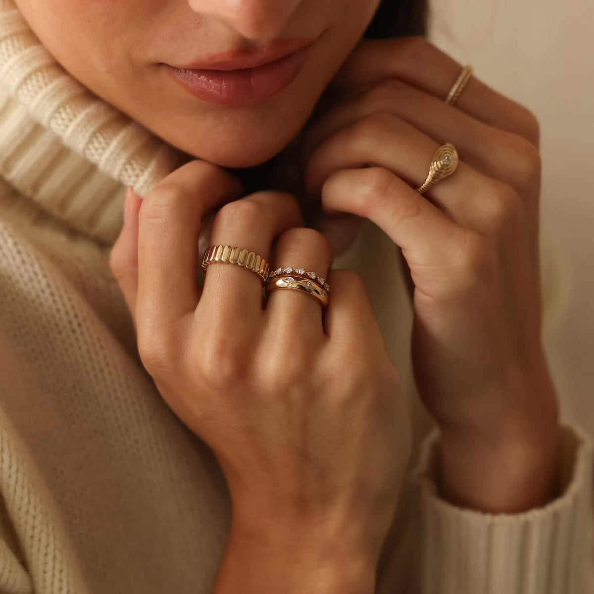 Yellow Gold^3-Gold Bands: Melody Eden Vertical Gold Bar Ring in Yellow Gold