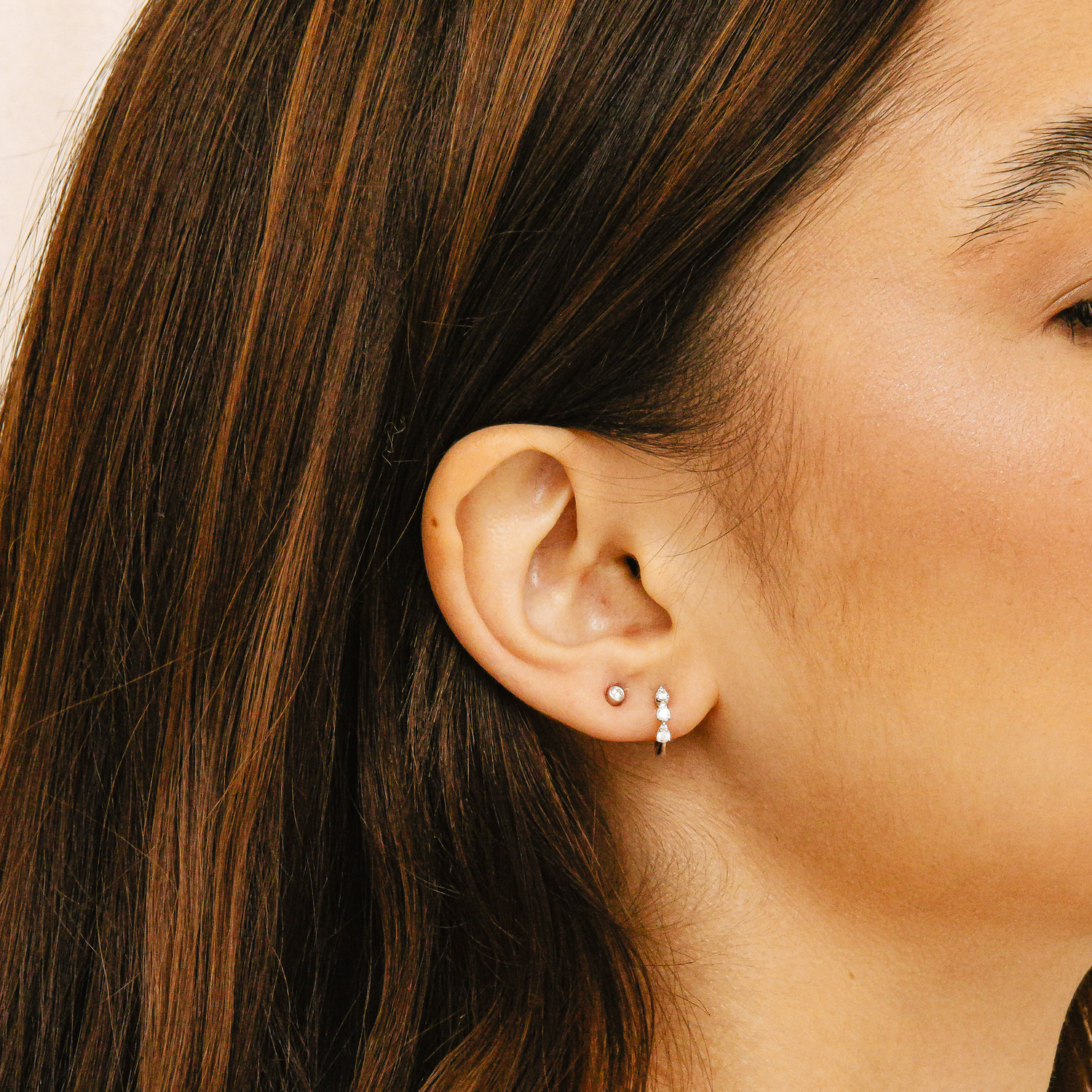 White Gold-2^Single Earrings: Sophia Ryan Teardrop Single Mini Huggie in White Gold