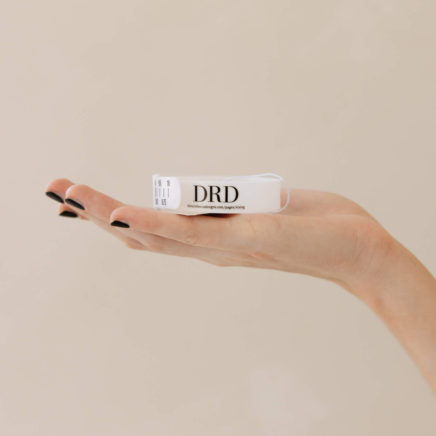 Jewelry Accessories: DRD Bracelet Sizer